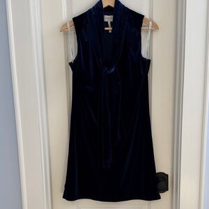 Laundry By Shelli Segal Navy Velvet Tie Neck Dress